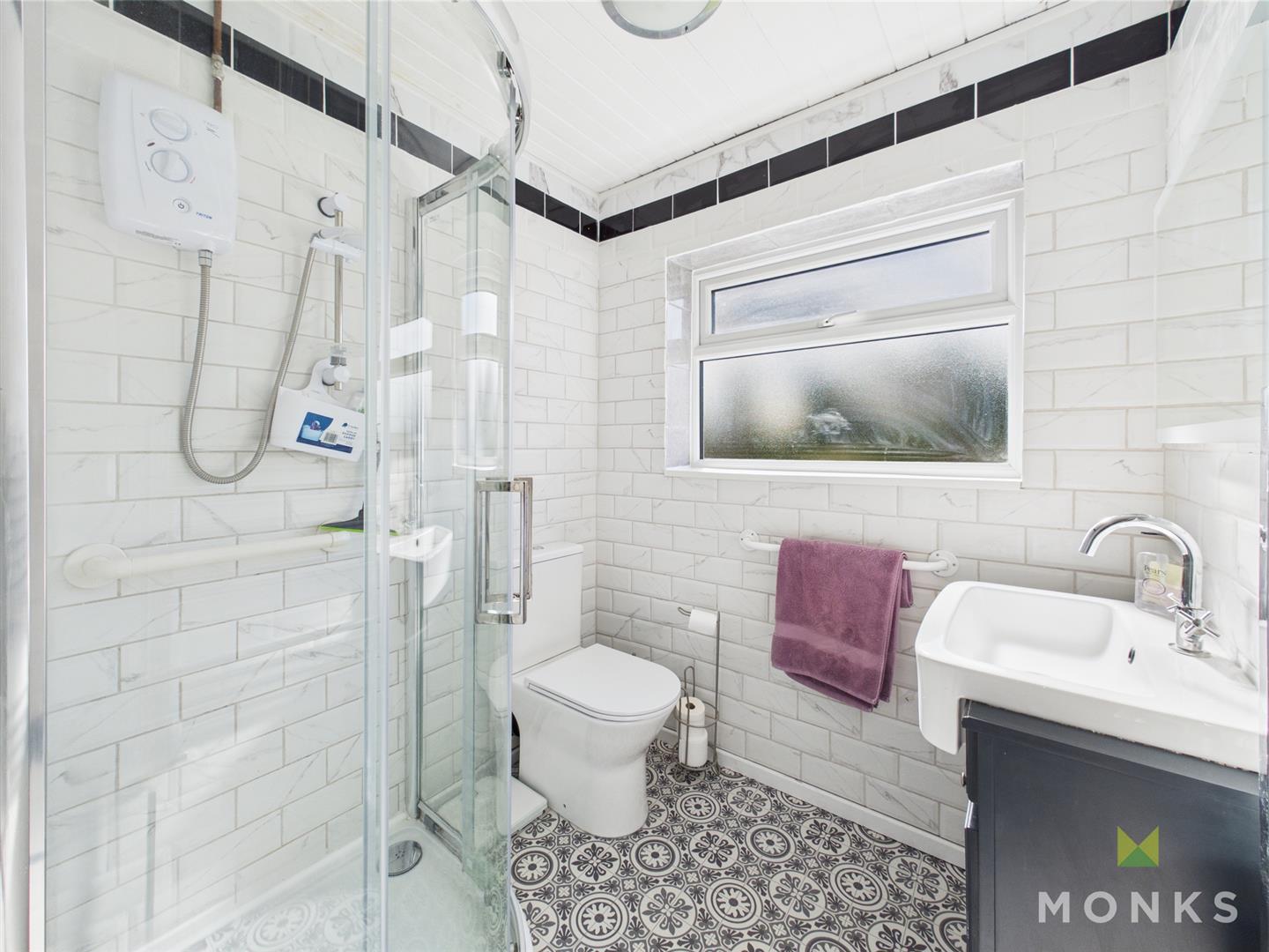 5 Prince Charles Road, Oswestry, SY11 2LU For Sale